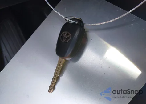 2016 Toyota Corolla Le z USA, uszkodzony, nr VIN 2T1BURHE8GC741448